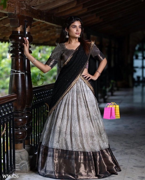 Beautiful Lehenga Choli - M