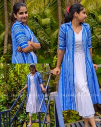 Attractive Georgette Gowns for Women With Koti - S, Pink