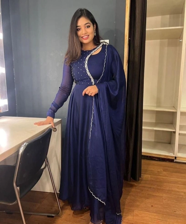 Beautiful Embroidery work gown with Dupptta - 2XL, Green