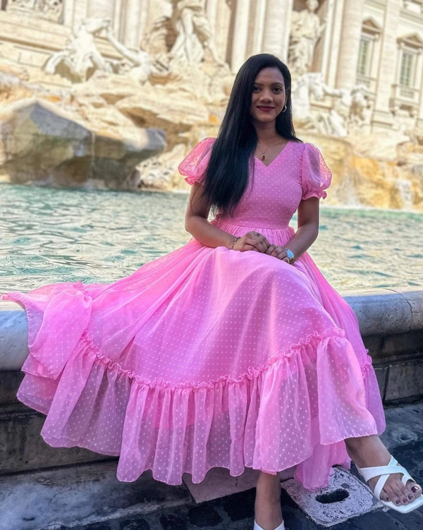 Celebrity Trendy Gown - Pink, S