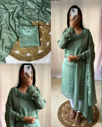 Stylish Beautiful Attractive Colours With Kurti and Dupatta - Peach, S