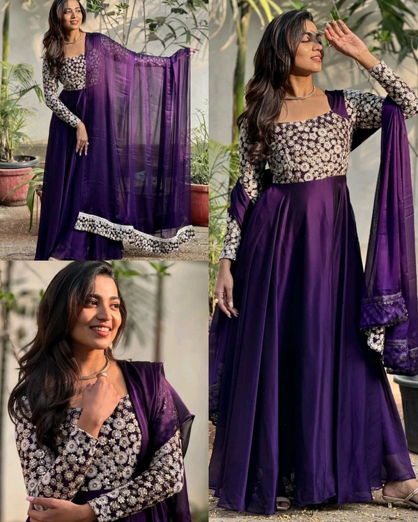 Sparkle Outfit For Women In Latest Design
- M