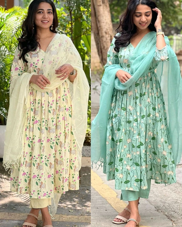 Trendy Designer New Launching
- Cream, XL