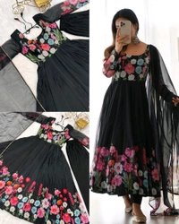 Launching this timeless and classic black floral printed organza anarkali suit set for the upcoming festivities and wedding season - Green, XS