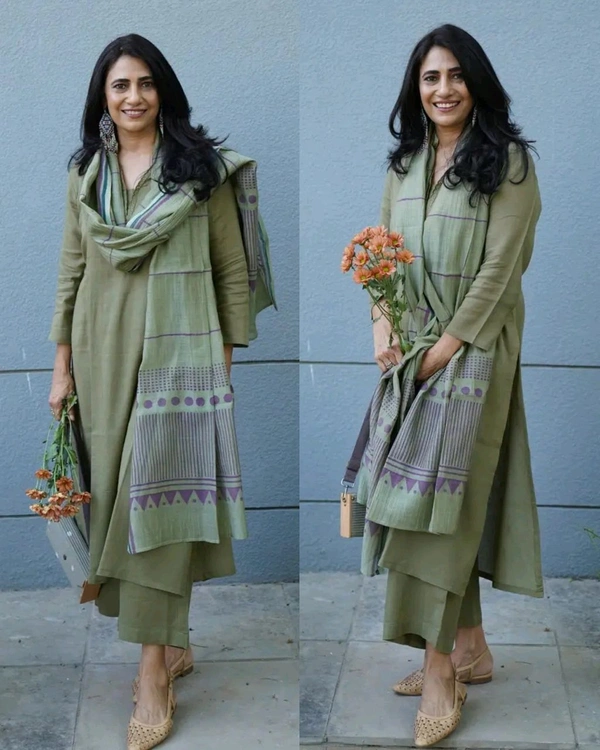 Daily Use College & Office New Design Includes Flared Kurta & Dupatta Set - Green, L