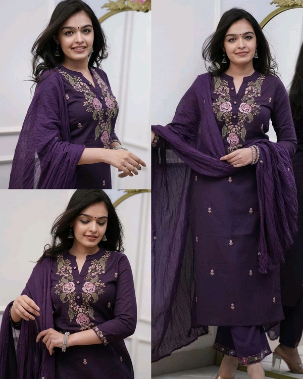 Trendy Purple Kurti With Dupatta & Bottomwear
- 2XL