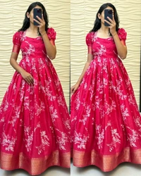 KalamKari PRINTED PRESENT WEDDING GOWN COLLECTION
- Purple, XS