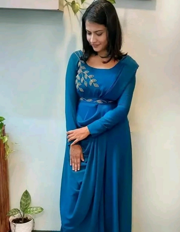 Trendy Gown for Women - Blue, S