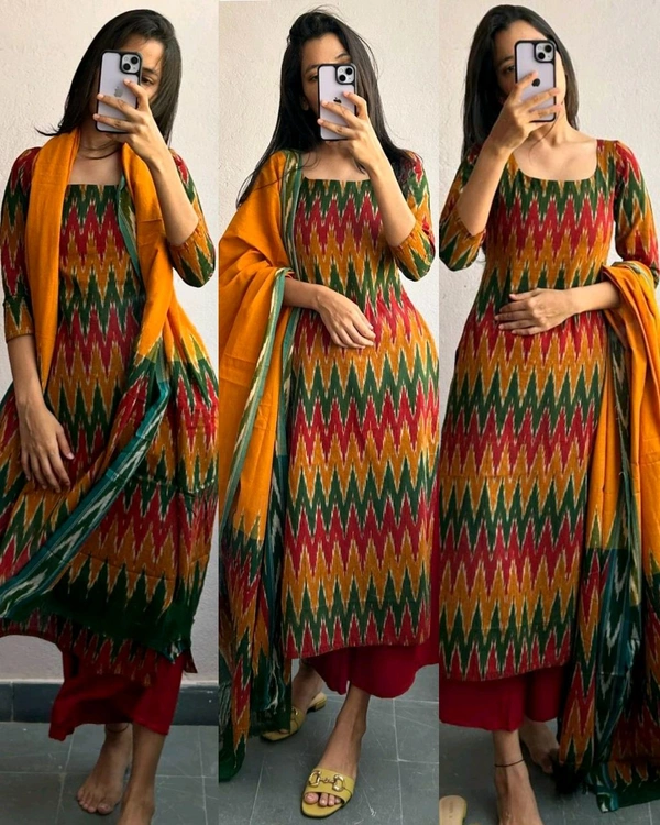 The best way to stay comfortable and stylish at the same time - Tangerine, M