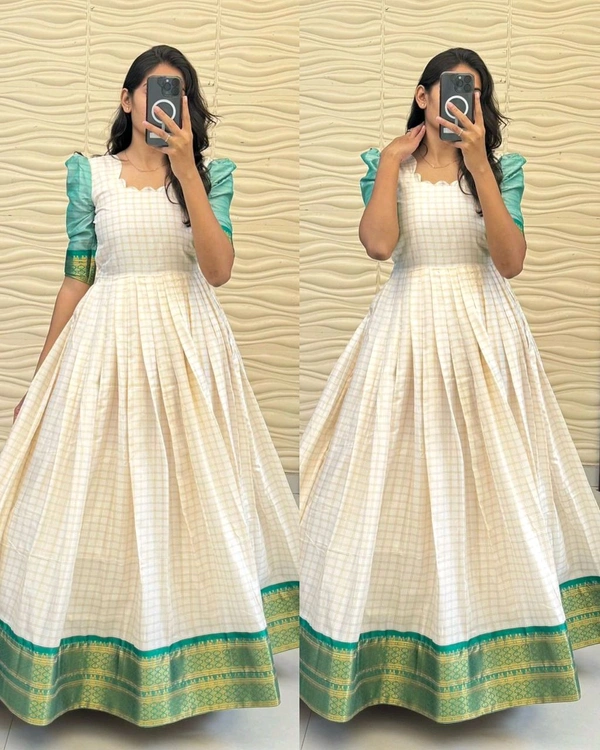 PRESENT SOUTH SPECIAL GOWN COLLECTION
- Teal, M