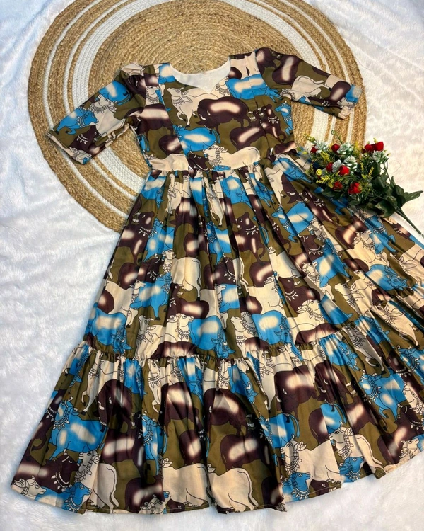 This beautiful kalamkari printed maxi gown made with soft cotton fabric and feeding zip also attached - Cabbage Pont, M