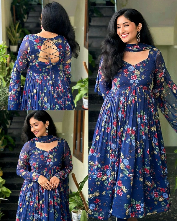 A graceful blue floral Anarkali suit set that blends elegance with comfort
- XL