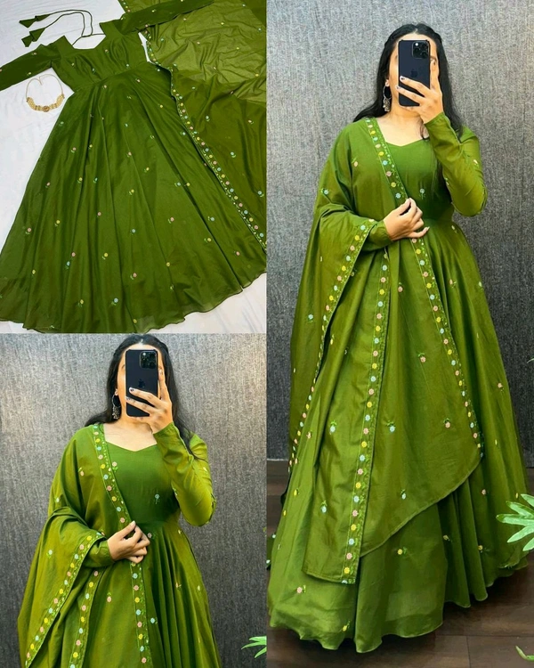QUEEN LOOK TRENDY EXCLUSIVE MASTER GOWN SERIES FESTIVAL SALES - Green Leaf, L