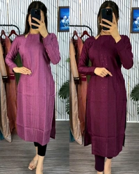 Trendy design and beautiful detailing create a look that is both sophisticated and chic - Blue, S