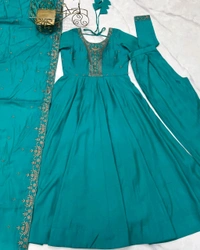This colourfull & fresh look outfit is perfect for upcoming festivities and weddings which provides you more comfort and style
- XL