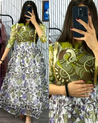 Blooming with beauty in this elegant floral print dress - Maroon, S