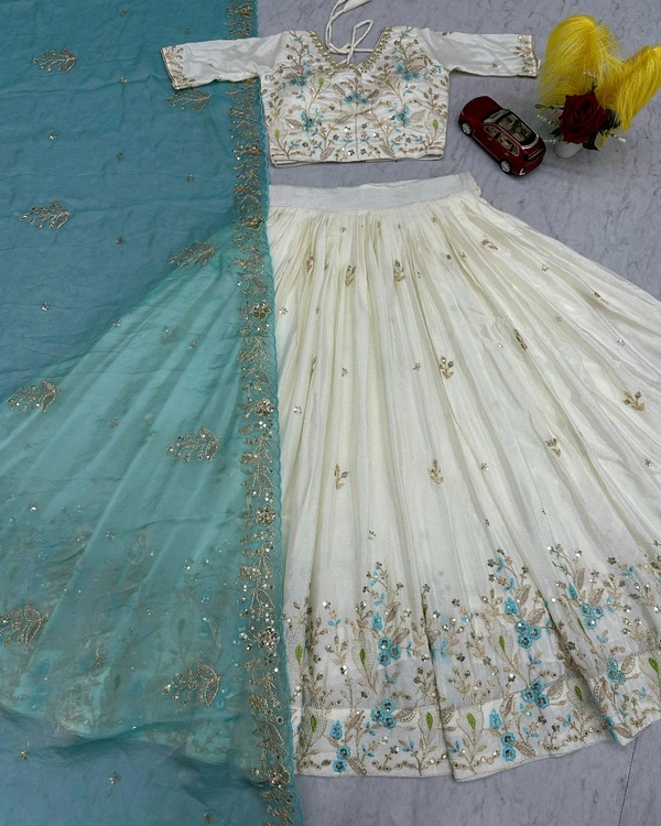 Trendy Launching Beautiful Lehenga
- L