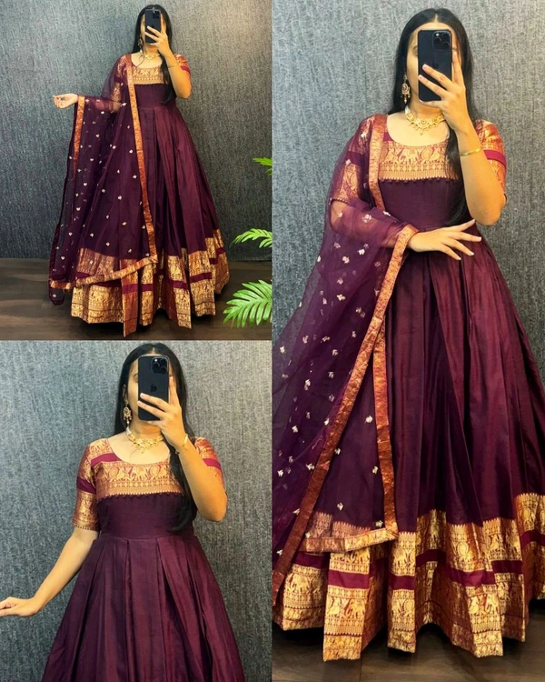 Upcoimng New Tradational Festivel Launch Gown With Dupatta
- S, Green