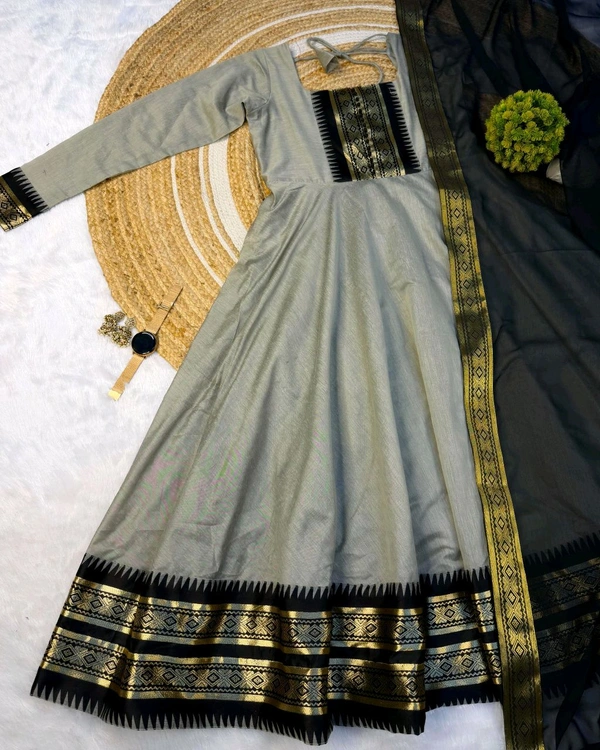 New Super Trendy Traditional Outfit - S, Green