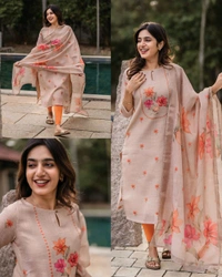 Beautiful Women’s Floral Printed Kurta with Dupatta & Bottom - L, Orient
