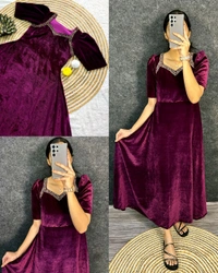 Premium 9000 Velvet Fabric with Designer Hand work Gown- A Beautiful Blend Of elegance and Floral Charm For This Wedding and festival - XL, Black