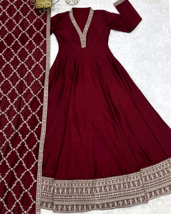 PRESENTING NEW HIGH END PREMIUM QUALITY PURE BLOOMING VICHITRA SILK FABRIC FULLY FLARE GOWN,WITH DUPPTA SET - L, Maroon