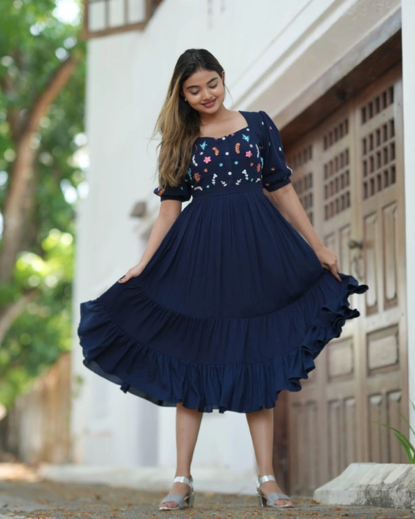 Pretty Gown - M