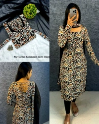 This full-length kurti traditional Kalamkari with modern elegance summer outfit - S, Maroon