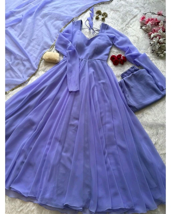 You gonna love elegance with Modern touch ,Here we Presenting Exclusive Real shoot Design 🌸 - S, Lite Purple