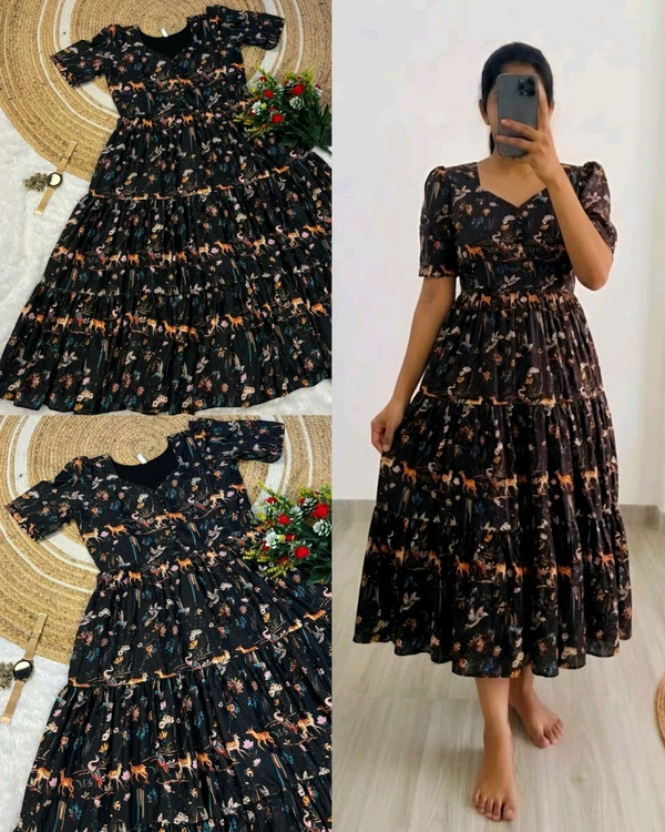 Kalmkari Maxi gown soft Maslin cotton with digital print.
- S, Black