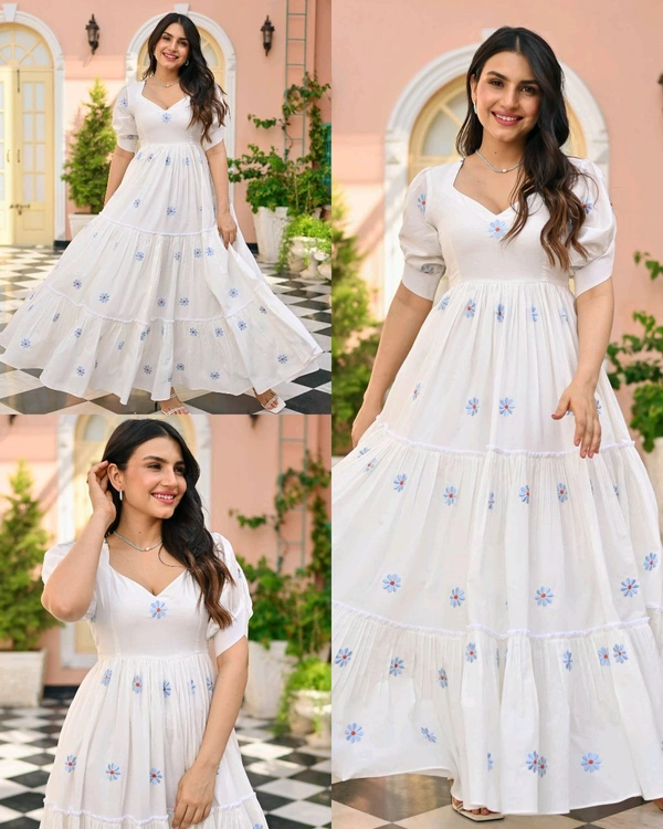 White Gown - M