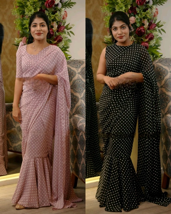 30 Secounds Gown Saree - Dot White & Black, S