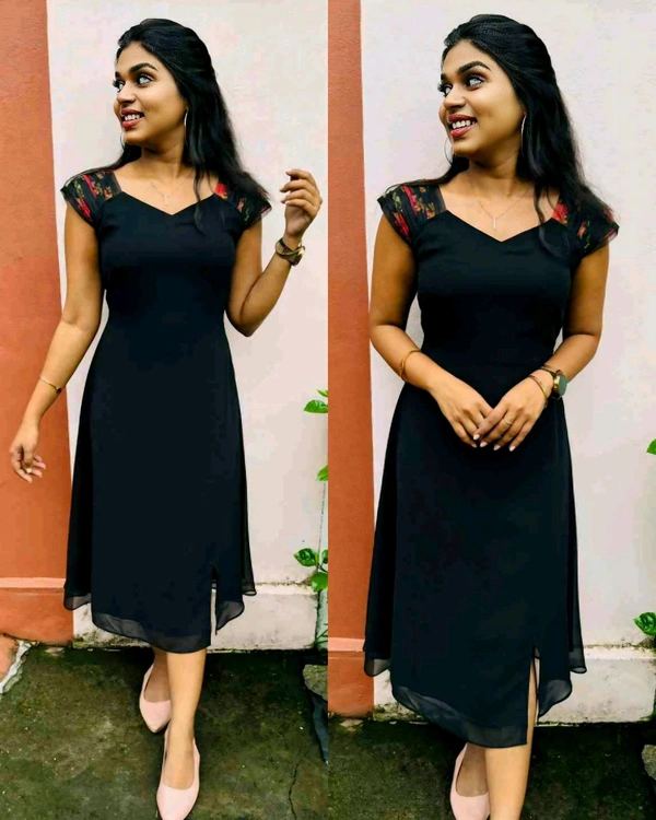 Black Love Georgette fox maxi dress - L