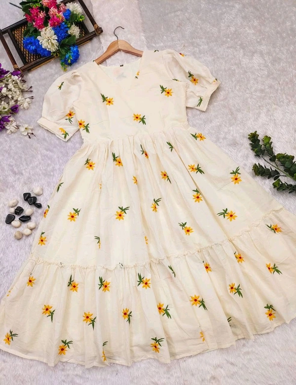 Wow Butterfly 🦋 & Unique Design Maxi❤️ - Flowers, XL