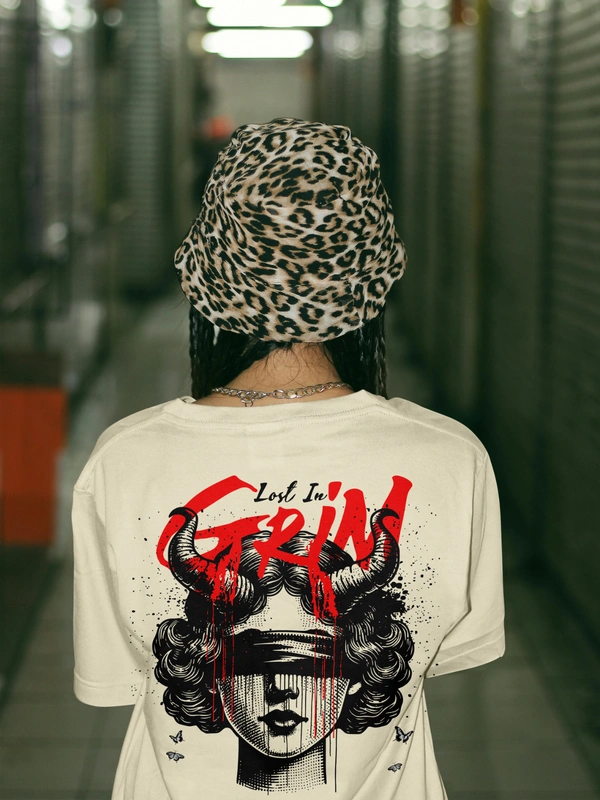 RULED Lost in Grim – Dark Aesthetic Graphic T-Shirt - off white, s