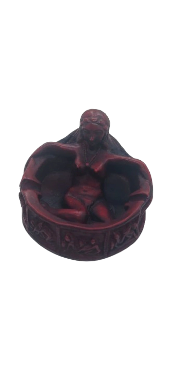 PJH Small Polyresin Ashtray – Naked Lady with Engraved Kamasutra Design. - L 3.5 X B 1.5 X H 3.5 Inch., Polyresin, 186 gms., Box