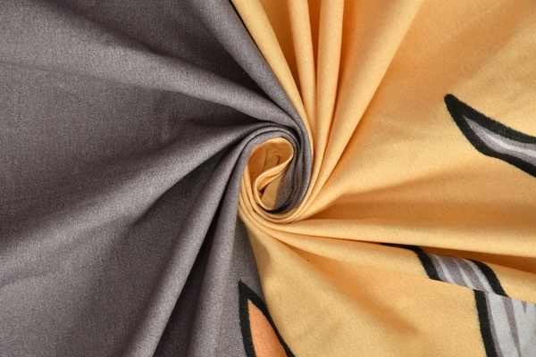 Panipat textile Hub 180 TC Microfiber Super Soft Fitted (Elastic) Double Bedsheet with 2 Pillow cover - Double