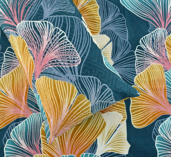 Green King Flat 230 TC Floral Bedsheet (Pack of 1, Green (1 Bedsheet + 2 Pillow Covers + 2 Cushion Cover with filler)