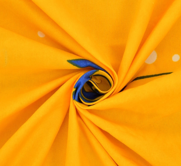 Yellow King Flat 230 TC Floral Bedsheet (Pack of 1, Yellow (1 Bedsheet + 2 Pillow Covers + 2 Cushion Cover with filler)