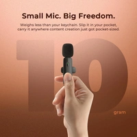 Digitek® DWM-007 PRO Wireless Microphone & Receiver with Lightning Connector | 2.4GHz, 20m Range, 4Hr Battery | Mic for iPhone, Voice Recording & Live Streaming (LTC)