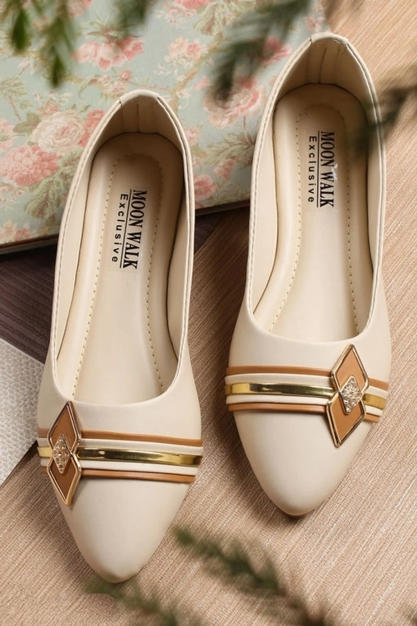 Sana Designer Women's Bellies - 3