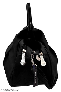 IiL V 2022 Extra Cover Handbag