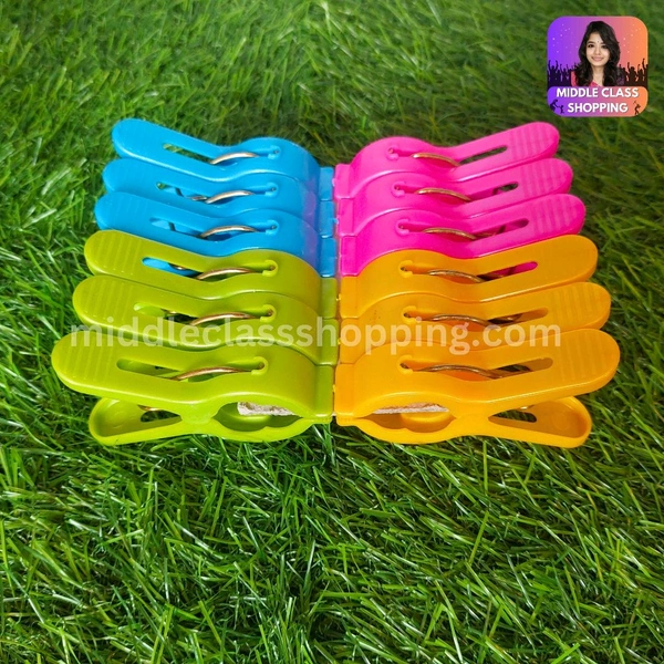 Reya Big Sized High Quality Curvy Deisgined Multicolor Plastic Clothline Clips (12pcs) MC295
