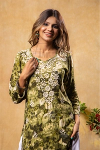 Reyon Gold Print Chikankari Straight Long Kurti- Mehndi Green - Mehndi Green, 4XL(48)