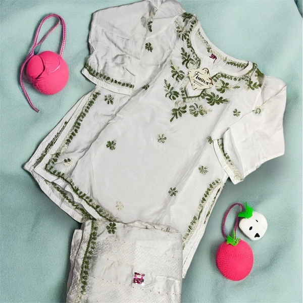 Kids Chikankari Kurti Gharara Set(Mehndi)