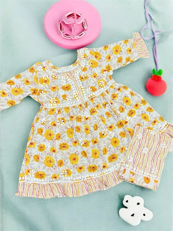 Kids Chikankari  Co-ord Sets In Mulmul Print(Mustard Yellow)
