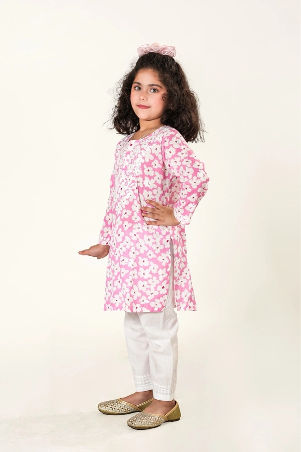 Little Noor – Pink Mulmul Chikankari Kidswear Set - 20, Pink