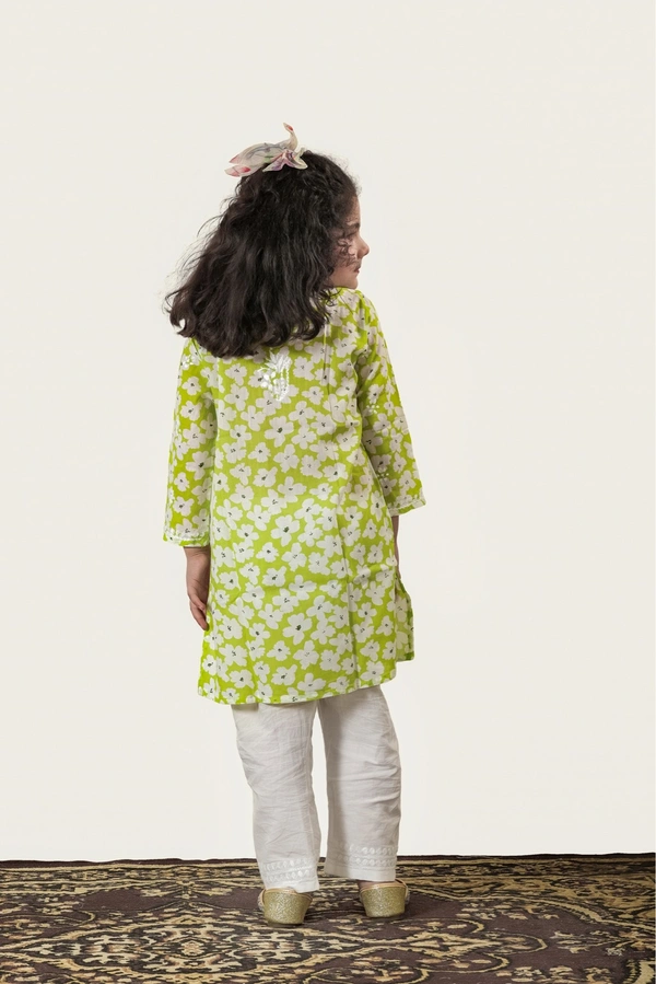 Little Noor – Lime Green Mulmul Chikankari Kidswear Set - 24, Lime Green