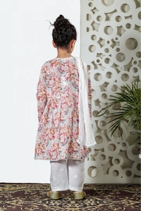 Fiza Angarkha Mul Print Kids Chikankari Set - Peach - 22, Peach