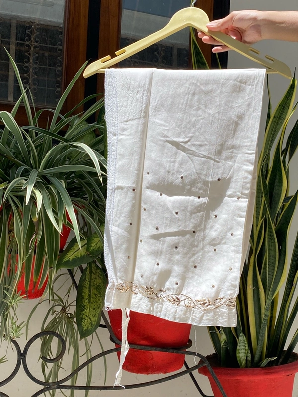 Roohani White Mukaish Semi Stiched Coord Set